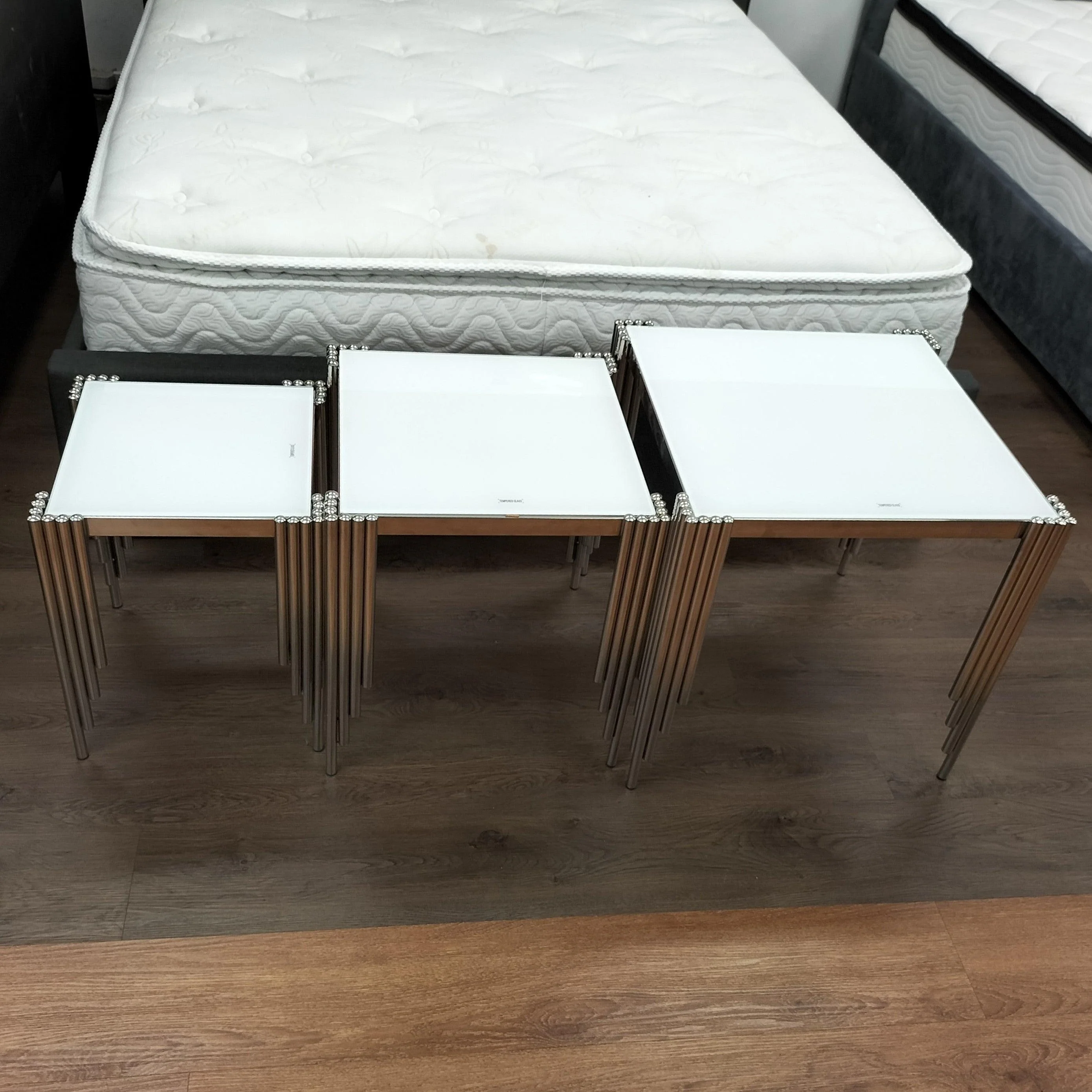 Douglas NT200 Nest Table Set - Image 2