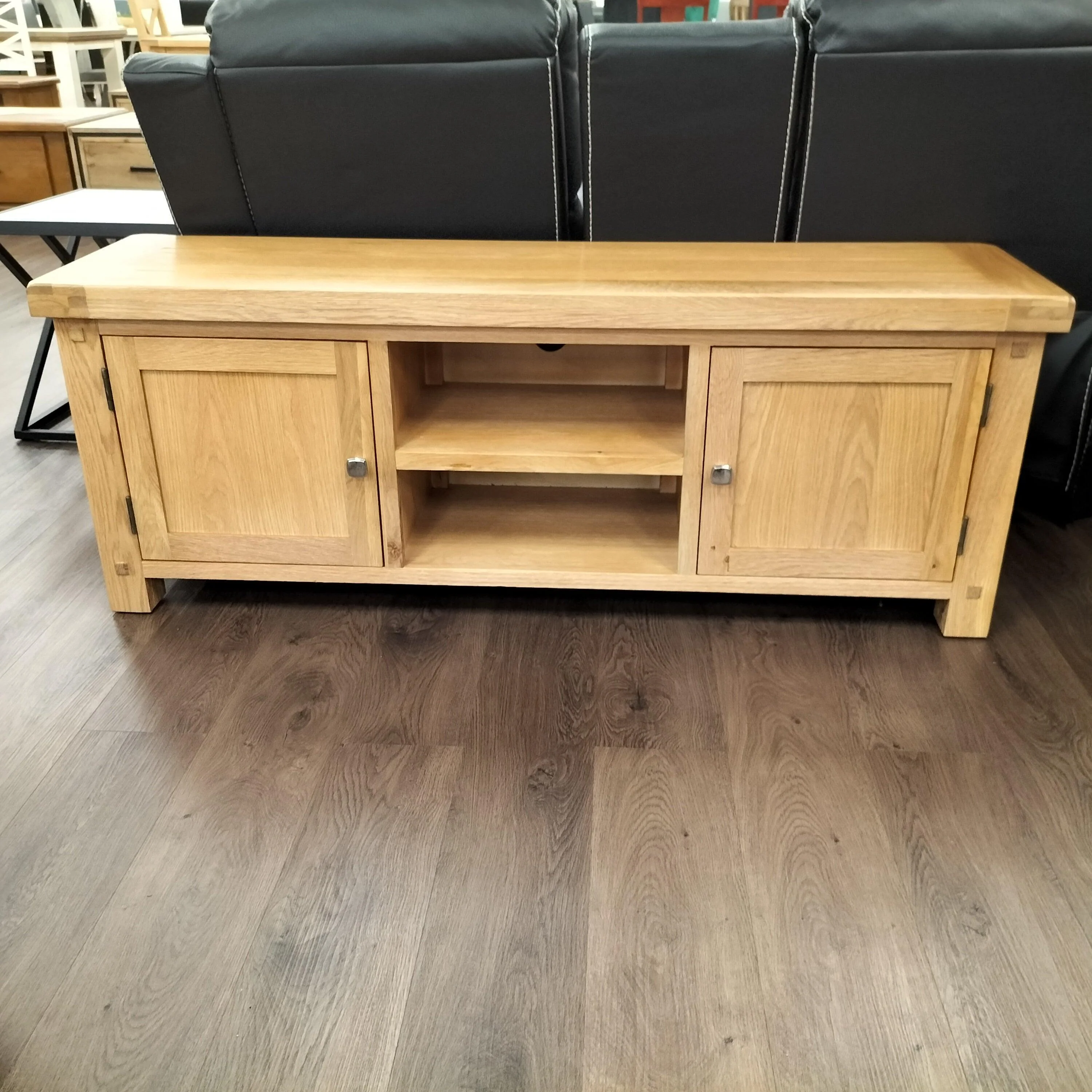 Jimmy TV Unit - Image 3