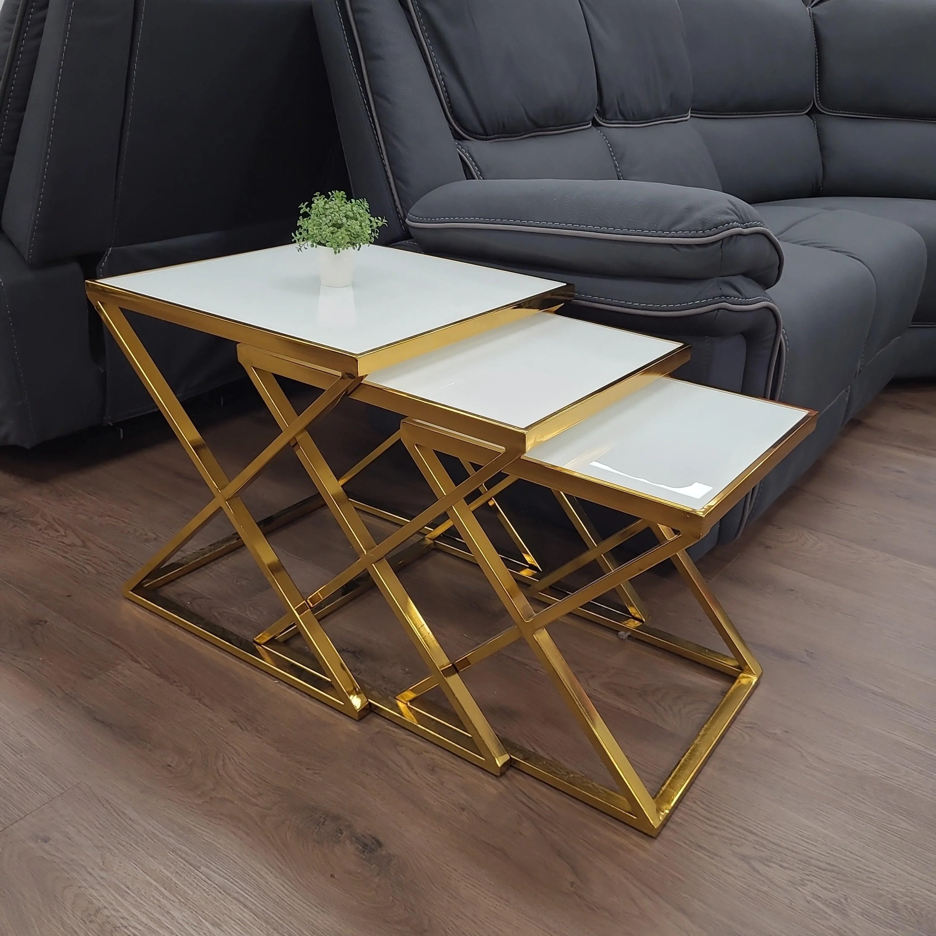 Nest 200 G Nest Table Set - Image 3